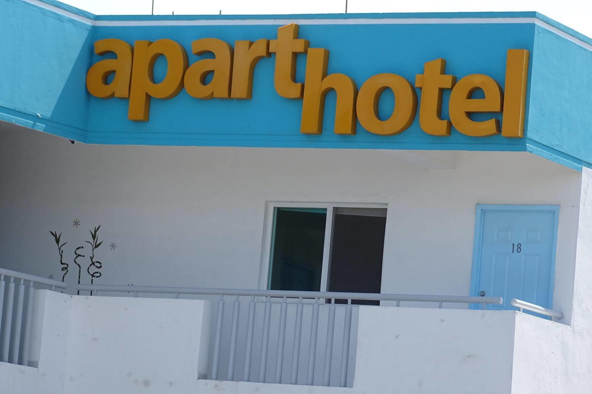 Aparthotel Siete 32 Mérida Kültér fotó